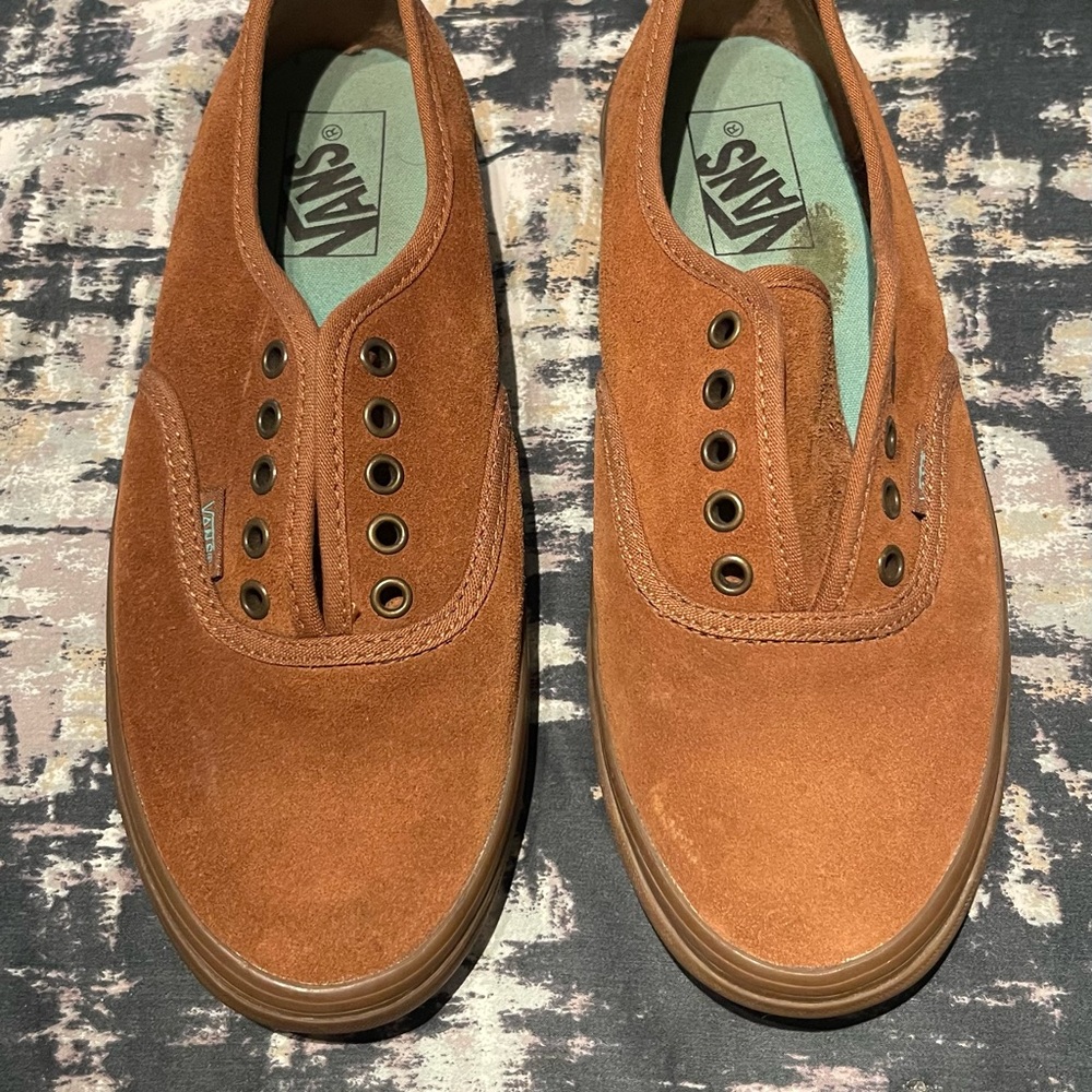 Vans Men's Tan Suede Sneakers